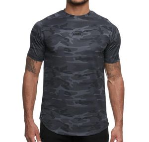 Moda masculina039s camuflagem secagem rápida t camisas verão novo impresso manga curta tshirt homem esporte fitness oneck t koszulka y8469986
