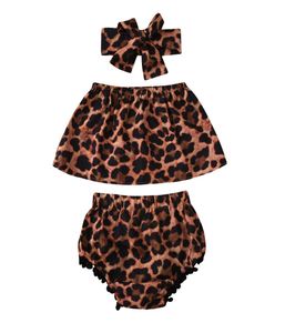 RetailWhole Girls Leopard 3st Set Tracksuit Oneshoulder Topbloomersheaddress Clothing Sets Girl Outfits Children Designer7438071