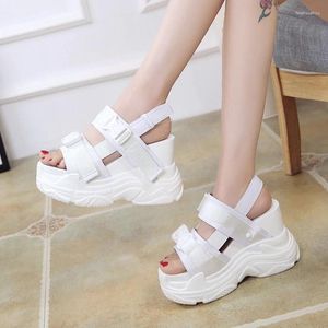 S Sandaler Chunky Platform Women 2024 High Heels Sexig öppen kil Ökad skor damer strand sommar sandal häl höjde sko ladie