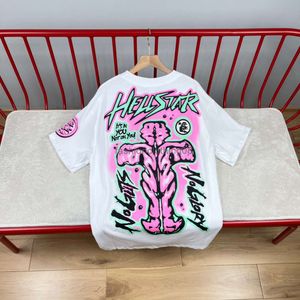 2024SS Moda Erkek Tişörtleri Kadın Tees Luxurys Tasarımcılar T-Shirts Hellstar Pembe Tee Erkekler Günlük Kısa Kollu Sokak Tasarımcı Top 02