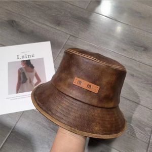 Дизайнер -дизайнерская шляпа ковша женская роскошная ретро -кожа широкая полоса