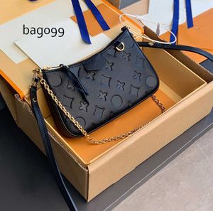 2024 Evening Bags Cosmetic Bags Cases Shoulder Bag Designer Handbags easy pouch wallet Women Chain Bag M81862