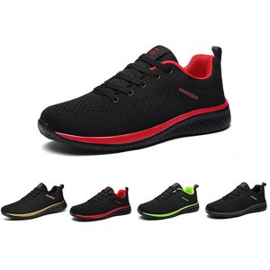 2024 män kvinnor löpskor andningsbara sneakers mens sporttränare gai color118 mode bekväma sneakers storlek 36-45