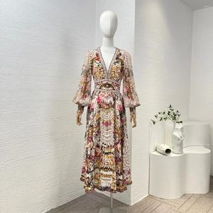 カジュアルドレス到着最高品質の高品質のハイウエストフローラルプリント長袖シルク春夏の女性のためのMIDIドレス