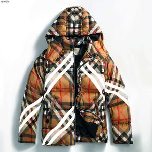 Piumino da uomo invernale con colletto scozzese di marca, giacca a vento e con la stessa moda casual, spesso, caldo, grande