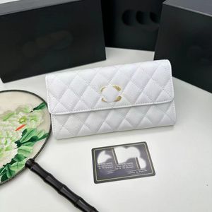 Holding a wallet in hand Original high quality Luxury designer Fashion women Wallets Clutch Bag Credit Card Purse Embossings Envelope Wallet With Box Dust Bags