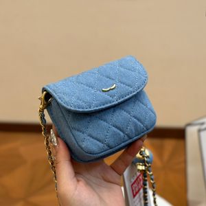 Kadın tasarımcı mini denim flep torbası 10cm mavi top altın donanımı ayarlanabilir matelasse zincir elmas kafes güzel ruj çantası kare omuz çapraz gövde el çantası