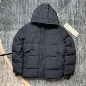 Tamanho do casaco masculino de inverno Parka grande com capuz