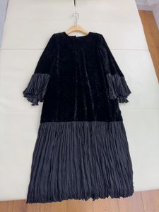 Casual Dresses 2024 Women's Fashion Long-Sleeved Crew Neck Silk Velvet Splicing Dress 0111