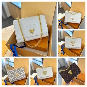 Tasarımcı çantası lüks omuz çantası popüler bükülme çantaları deri küçük çanta tasarımcıları çanta uzun zincirli çanta crossbody cüzdan kadınlar debriyaj sırt çantası 23cm moda çok iyi