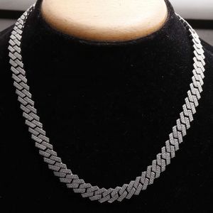Customized Mens 925 Sterling Silver Round Cut Moissanite Diamond Cuban Chain with Attractive New Pretty Patterns and Vvs Clarity