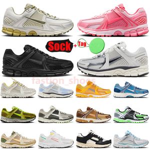 Outdoors uomini donne vomero 5 scarpe da corsa Sneaker grigio scuro Dust Dust Metallic Silver 520 Pack rosa in schiuma Runner Hot Punch Platform Allenatori sportivi