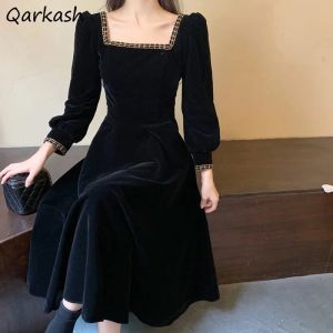 Elbise Siyah Elbiseler Kadınlar Pleuche Aline Vestidos Vintage Sonbahar Kış Midi Fransız Stil Mizaç Şık Büyüleyici Zarif Kadın