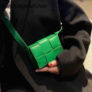 Bottegvenetas Cassettes Bags New 2024 Weave Handbag Leather Flap Pack women Small Sholdled Purse Ladies Waist Brand G220526