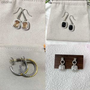 Stud Hızlı Satış Dy Ear Stud Designer Moda Takı Kadın Küpe Lüks Kanca Bükülmüş Tel Toka Küpe Gümüş 14K Altın Kaplama Kolye 240306