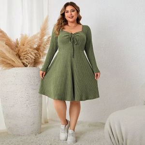 Klänningar 3xl 4xl vneck sexig höst plus size kvinnliga kläder solid grön vinter knälängd klänning kvadrat krage långärmad tröja klänning