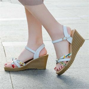 Top Flip Flop Sandals Summer Sandal Women's Slope High Sandles Heels Fish Mouth One Button Roman Shoes Ankle Strap Wedges 240228