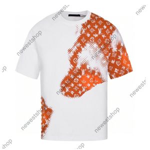 24SS Europe Mens T-koszulki Designer TEE Summer okrągła szyja wleteter Tshirt Tshirt krótkie graffiti nadruk t-koszulki bawełniane tshirty