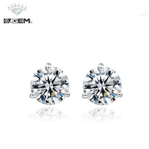 R.GEM. Klassiska kvinnor Fina smycken Moissanite örhängen 3-PRONG 0,5/0,6 mm S925 Sterling Silver Lab Diamond Earring