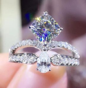 Masowe szykowne księżniczki kryształ cyrkon pierścionki dla kobiet białe złoto srebrne kolorowe biżuteria bijoux prezenty ślubne 2024307
