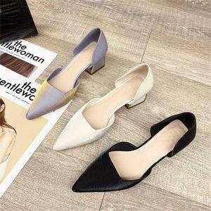 Hot French Hollow Sandals Summer Sandal Women Shoes Mid Heel Thick Pointed Single Baotou Fairy Style Sandles Heels Fenty Slides 240228