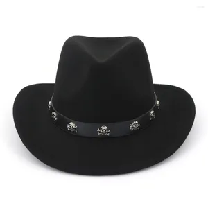 Basker qbhat Autumn Winter Western Western Ethnic Jazz Cowboy Hatt med skalle läderband kvinnor män klassisk bred brim filt fedora hattar