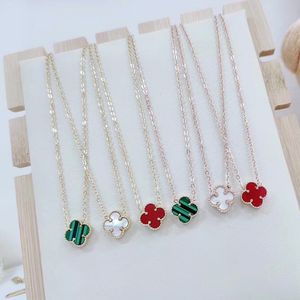 18K Gold Plated Necklaces Voguish Designer Necklace Flowers Four-leaf Clover Cleef Fashional Crystal Pendant Necklace Wedding Party Jewelry no box