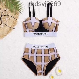 Designer Vendita calda Bikini Donna Sense Beach Swim Wear Abito estivo Sexy Sling Strap Bur Design Pattern Plaid Costume da bagno Donna di alta qualità AG8S