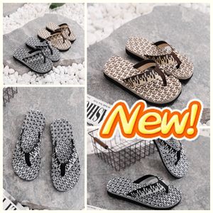 Gai Womens Sandals Mens Slippers Fashion Floral Slapper Кожаные резиновые пластинки сандалии летние пляжные туфли низкая цена 39-45