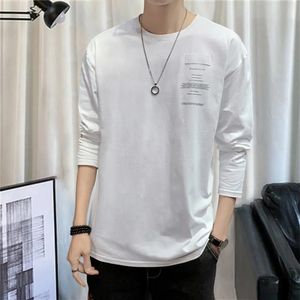 Mężczyźni Autumn Tshirt długie rękawy o szyi koszula prosty styl pullover sprężyna górna top swobodny kolor stały do ​​codziennego noszenia 240223