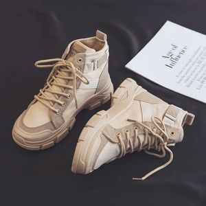 New Student Women 2024 Martin Versatile Knight Barrel High Top Short Boots Chic Canvas Mountaineering Womens Shoes 26321 s 40125