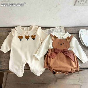 Macacões 2023 Outono Primavera Bebê Recém-nascido Meninas Manga Completa Peter Pan Collar One-Peça Infantil Crianças Romper Bow Bear Bodysuits T-shirts 0-3Y L240307