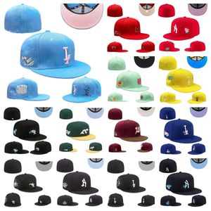 Chapéus ajustados Snapbacks bonés de baskball ajustáveis ​​Todos os times unissex de algodão esportes ao ar livre bordados planos gorros fechados malha flexível com etiqueta original tamanho 7-8