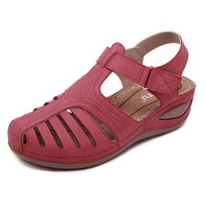 Women Summber Slipper Designer Sneakers Black White Pink Blue Mens Gai Womens Outdoor Sports Trainers Gai Basdb