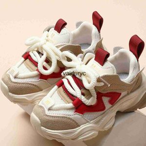 Sneakers klänningskor flickor ny maillard stil sportskor 2024 vårflicka pappa skor barn lätt och fashionabla shoesh240307