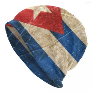Beralar Vintage yaşlı ve çizik Küba bayrak kaput şapka örgü rahat açık açık kafesleri
