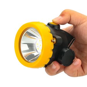 Bozzys som säljer stark ljuskapslampa utomhus LED-lampan Huvudmonterad ficklampa laddningsbar nattfisklampor 240301