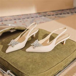 Sıcak yüksek topuklular Sandles kadın ince rhinestone toe kayış sandalet platformu yaz Summer Sandal Kadınlar Flip Flop 240228