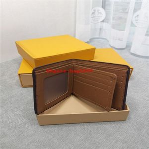 luxury quality men wallet designer Embossed letters fold wallets good leather purses sir Card package With box Cards262t