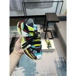 Luxury Multicolor Master Designer Air Trainers Daymaster Sneakers Shoes Best Quality Black Leather Trainers Sneaker