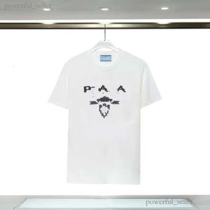 Mens Camisetas Verão Homens Camisetas Manga Curta Top Designer Tees Badge Camisa Homem Camisetas Pradshrit Homens Roupas Desinger T Shrit Respirável Preto Branco Roxo 2947