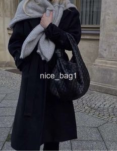 Extra Large 2024 Woven Real Leather Totes Designer Brand Shoulder Big Capacity Knot Handbags Cowhide Knitted Handmade Quality Armpit Womens Bag