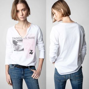 23 Early Autumn New French Niche ZV Guitar Hot Diamond Digital Print U-neck Hem Curved Long Sleeved T-shirt for Women