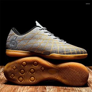 Amerikan Futbol Ayakkabıları Moda Profesyonel 2024 Kapalı Futbol Çim Erkekler Eğitim Slip Olmayan İnek Kas Futsal Spor Ayakkabı Boyutu 47