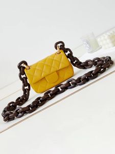 Designväska med spegelkvalitet axelpåsar populära CF mini klaffväska retro och vacker justerbar kedjelängd väska axelväska utsökt och perfekt