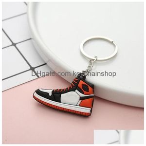 Keychains Lanyards 6 Färger Designer Mini Sile Sneakers Keychains Men Women Kids Key Ring Gift Shoes Keychain Handbag Chain Basketb DHVCG