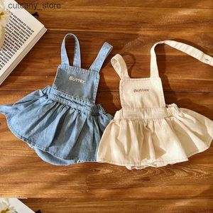 Jumpsuits 8898 Korean Baby Romper Dress 2024 Spring Summer New Letter Solid Color Girls Denim Strap Skirt Sweet Clothes L240307