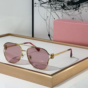 Designer Sonnenbrille Frauen Miui Sonnenbrille 2024 Neue europäische und amerikanische Stil hochwertige Brille Metall Rahmen Doppelbrücke Design Süße Funky Sonnenbrille