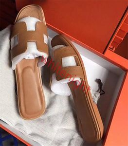 2020 Nya tofflor Sandaler Flat Shoe Real Leather Slides Hococal Quality Tisters Sandaler Huaraches Loafers Scuffs For Woman E5623003