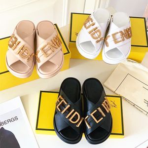 1 1 Womens rosa branco couro designer sandale luxo chinelo moda slide salto plano inferior marca slider presente lona sexy homem sapato verão praia sentir sandália atacado